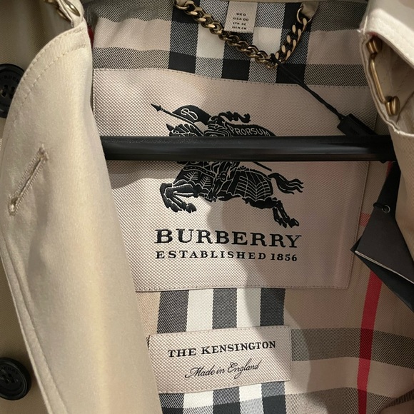 The Kensington long Burberry Trench coat In Honey NWT US sz 00 - Picture 5 of 12